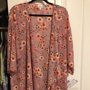 BNWT Lularoe Floral Shirley